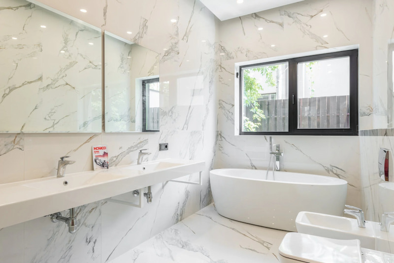inspirasi kamar mandi minimalis