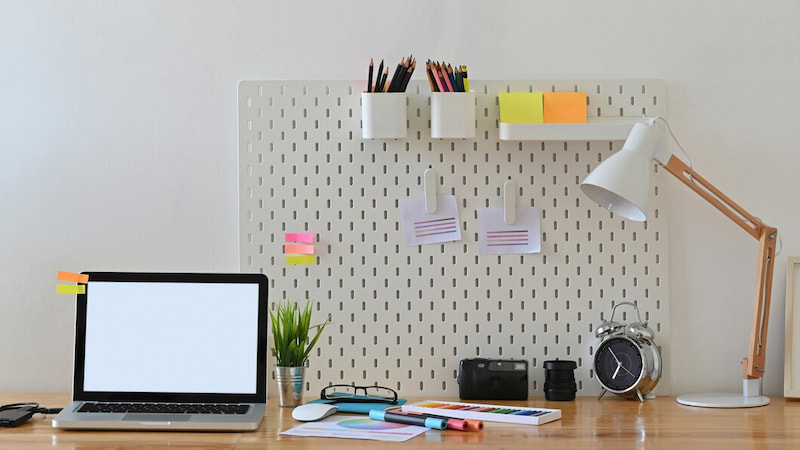 desain ruang kantor pribadi
