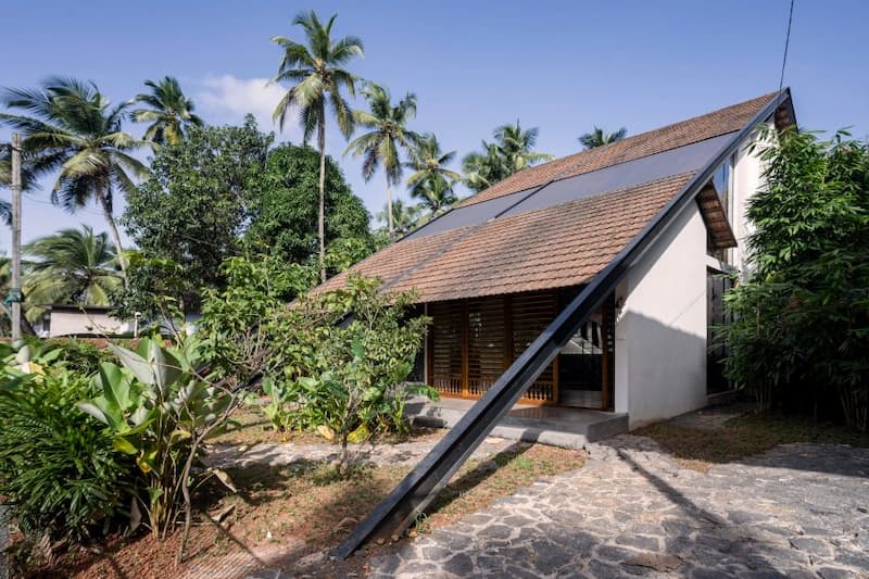 5 Model Rumah Atap Miring Kedepan yang Unik dan Estetik