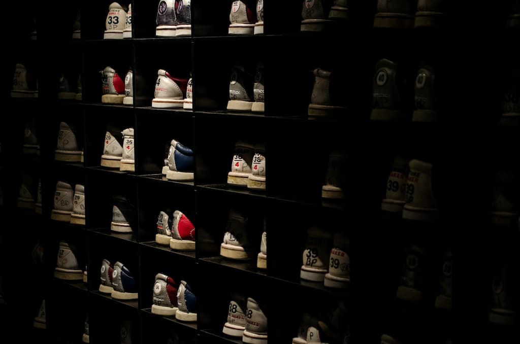 desain rak sepatu dari besi