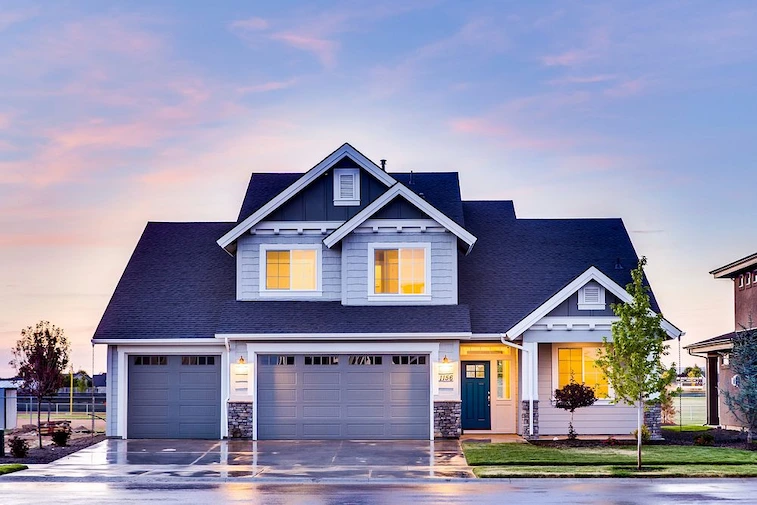 Desain Rumah Minimalis 2 Lantai yang Elegan