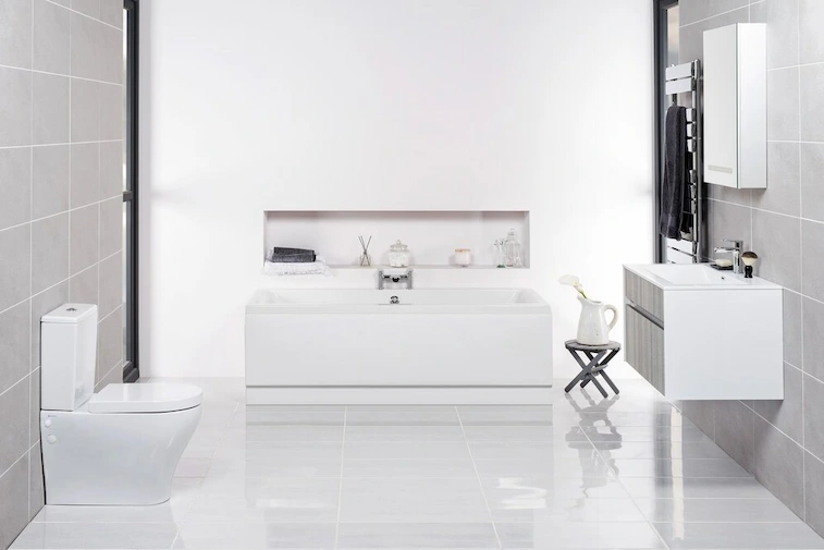 Kamar Mandi Industrial Serba Putih