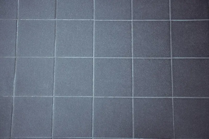 Penyebab Nat Keramik Kamar Mandi Rusak