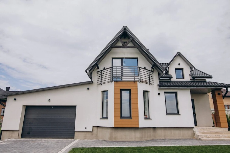 Rumah 3 Lantai Minimalis