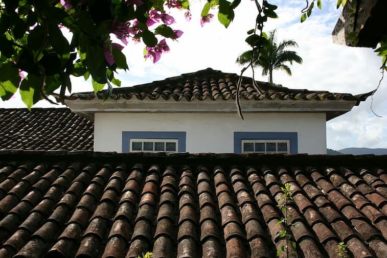 Rumah Atap Dak Sederhana