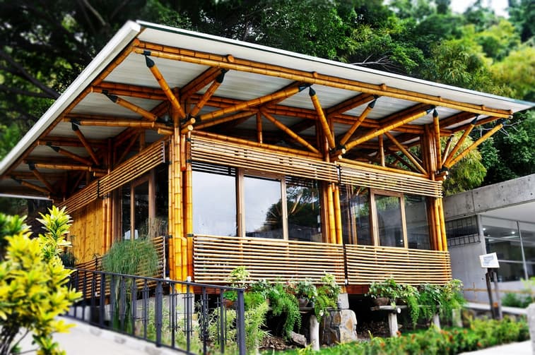 Rumah Bambu