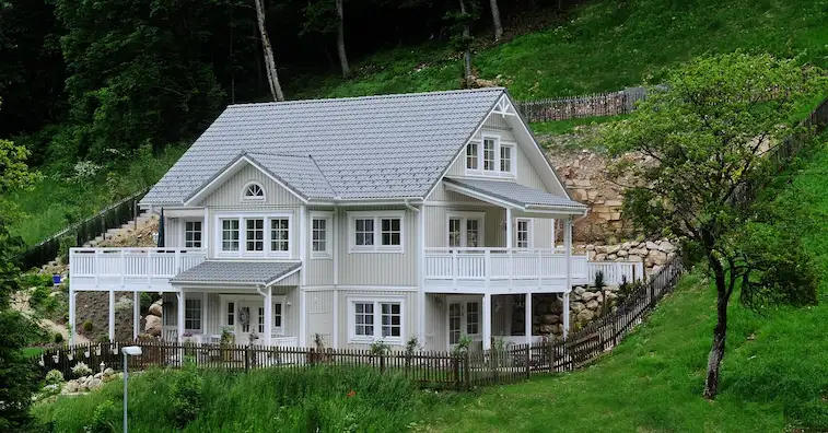 Rumah Kayu Modern Megah