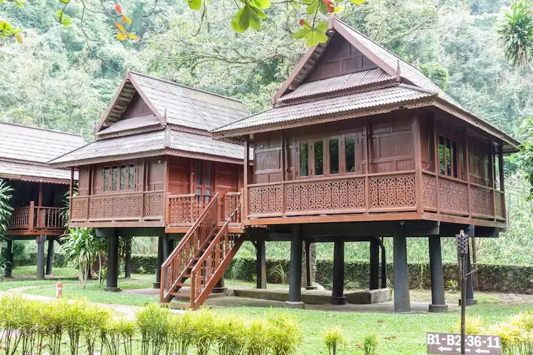 Rumah Kayu Modern Panggung