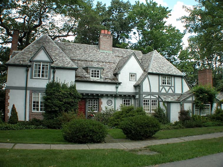Rumah Tudor yang Bersejarah