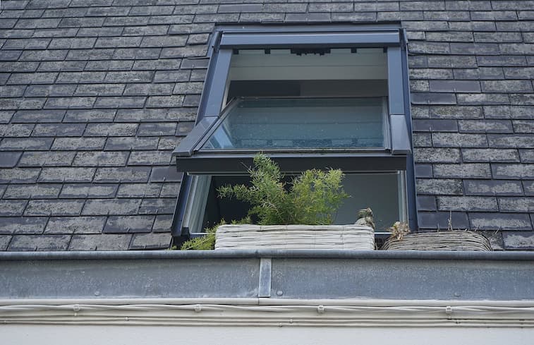 Skylight Ventilasi
