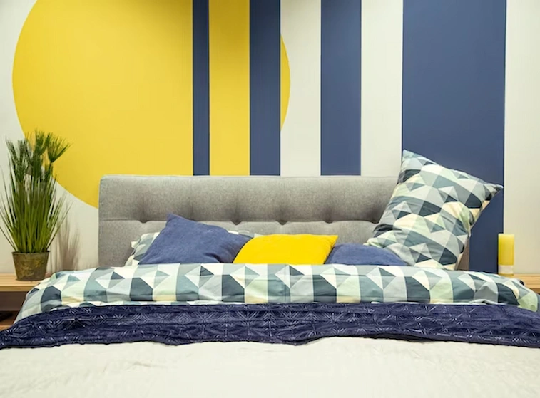 Warna Biru dan Kuning